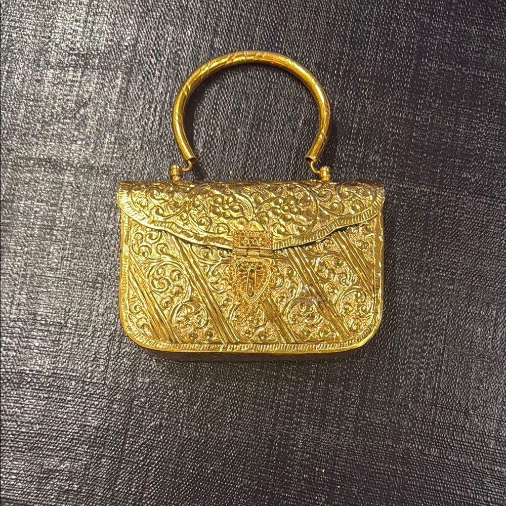 Gold Embossed Handbag - Picture 4 of 5